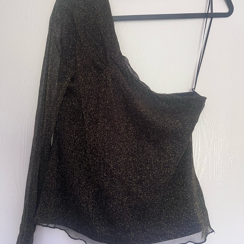 Elegant Black and Gold One-Shoulder Top